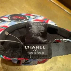 CHANEL | Accessories | Chanel 6s Runway Geometric Multicolor  display picture 2